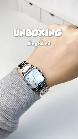 Đeo đồng hồ sang hẳn cái tay luôn ý #dongho #donghonu #donghodep #donghonugiare #donghonene #donghodaythep #review #unboxing #thaothichriviu #xuhuong #trending #viral #foryou #xh #fyp 