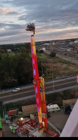 Gigant Maxx🎢🎡 📍León #fyppppppppppppppppppppppp #viral #compartir #tiktok #lentejas #parati #foryou #4you #follow #like #feria #atracciones #altura #giostre #kirmes #kermis #thrillrides #gigant #giant #lunapark #feteforaine #funfair 