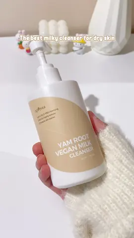 The best milky cleanser for dry skin 🧴 Isntree Yam Root Vegan Milk Cleanser 🤍 This vegan and cruelty-free milk cleanser gently removes impurities and dirt while maintaining your skin’s hydration level. Infused with Andong yam root extract, it’s rich in amino acids that soothe and protect your skin, leaving it feeling soft and supple. It’s also formulated with a vegan complex consisting of coconut fruit, rice, soybean, sweet almond seed, and oatmeal extracts, to nourish and rejuvenate your skin, revealing a healthy appearance. My thoughts: This cleanser has a milky consistency with no fragrance. It’s easy to wash off, removes sunscreen well and leaves no residue. I love how moisturised and soft this cleanser leaves my skin. It’s one of the most hydrating and gentle cleansers I’ve ever tried! Definitely give this a try if you have dry/dehydrated/sensitive skin because your skin will love it 🫶🏼 You can get this on YesStyle & Olive Young Yesstyle Discount Code: TWREWARDS Olive Young Discount Code: TAIREWARDS5 #skincare #kbeauty #kbeautyskincare #koreanskincare #cleanser #cleanserfordryskin #milkcleanser #isntree #koreancleanser #dryskincare #sensitiveskincare #이즈앤트리 @isntree 