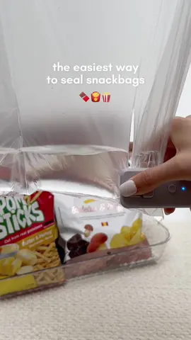 🛍️ Seal and cut with ease using our 2-in-1 Bag Sealer and Cutter! Keep your snacks fresh. 🍿✂️ 🔍 Find it with this code dpx9938. #Temu #TemuFinds