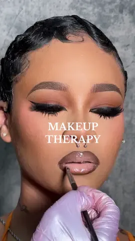 Makeup Thearpy for yall timeline 🤍  So happy to finally get out of this creative funk 🥺  follow my ig @ isyssmua to stay up to date w all future content and info , 1:1 classes are now available to book for the month or july and august I'm a New Orleans MUA that works 7 days out of the week! Link in my bio to book #makeuptutorial #nolamua #neworleansmua #fyp #makeupartist  #blackgirlmakeuptutorial