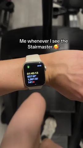 i could (and do) spend hours on this thing 🤩 #stairmaster #gym #GymTok #cardio #gymmotivation 