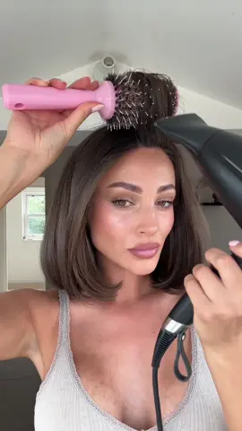 Old money bob -  @Color Wow UK  @Mermade Hair  #oldmoneybob #bobhaircut #blowdrytutorial #hairtutorial 