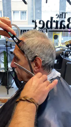 #fürdich #viral #köln #buzzcut #haircut #furyou #tutorial #taperfade #fyp #hairstyle #friseur  