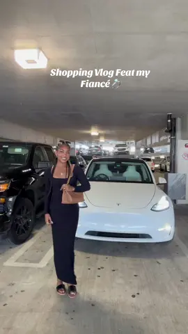 I cant believe a @SKIMS store opened at this mall that day and I didnt know!! Super excited for our cruise now !  #shoppingvlogs #aventuramall #longervideos 