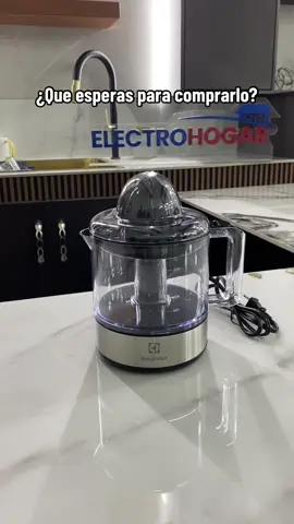 ⭐️ La mejor opcion de conservar los nutrientes y sabores de tu fruta favorita 😋🤤🍊 Exprimidor de citricos Electrolux Efficient 😎⭐️