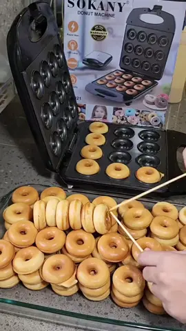 SOKANY mini Donut maker 12 holes. Perfect na perfect for business and pang baon meryenda sa mga kids kaya CHECK OUT NA #fyp #donut #maker #tiktokaffiliate #foryoupage❤️❤️ 