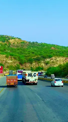 Beautiful View Of Kallar Kahar 🏞️🏞️#foryou #fyp #viralvideo #foryoupage #unfrezzmyaccount #viral #trendingvideo #tiktok #islamabad #kallarkahar 