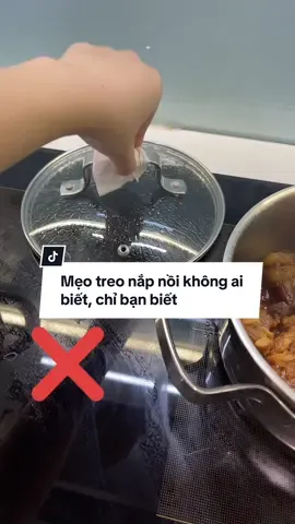Mẹo treo nắp nồi chỉ em dâu biết, không ai biết #hameohay #meohaycuocsong #fyp #meohayho 