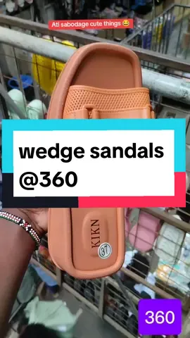 wholesale 360, contact our numbers on bio, #kamukunji #wholesalers #sandals #fashion #shoes #nairobitiktokers🇰🇪 #viral #fyp #neemashop #classy 