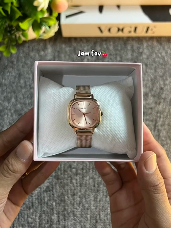 pakai kotak + fre batre cadangan dong💗 #jamtangan #naidu #jamtanganwanita #cielo #watchforwomen #gift #fypシ゚viral #foryourpage