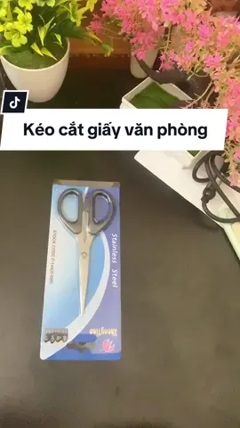 Kéo cắt giấy văn phòng #back2school #Master2023byTikTok #xuhuong #LearnOnTikTok #xuhuong2024 #trending #xh #xhtiktok #fypシ  #fly  #muasamcungtiktok #dodung #dodungtienloi#dodungthongminh #dodungtienich #giadung #giadungthongminh #giadungtienich #giadungtienloi #TikTokFashion #antifakenews #tiktokvietnam #tienich #tienichgiadinh #dungcuvanphong #keocatgiay #keocatgiaythucong #keocatgiayvanphong 