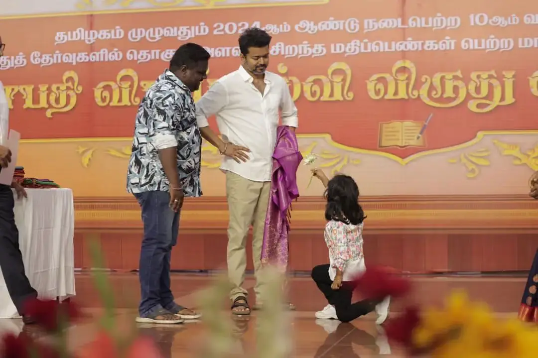 Cute ❤️ #ThalapathyVijay #VijayKalviVirudhu2024 #astroulagam  