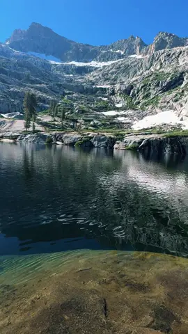 Emerald Lake, Sequoia National Park. There’s more to Sequoia than just big trees. #sequoianationalpark #emeraldlake #solohiking #lakestrail #beautifulscenery #naturetherapy #naturevibes #sunrisehike #visitcalifornia #placestovisitincalifornia #hikingtrails 