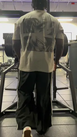 Femto x Guts pumpcover..design on this Tee is just a masterpiece #GymTok #gym #fyp @Controlled insanity 