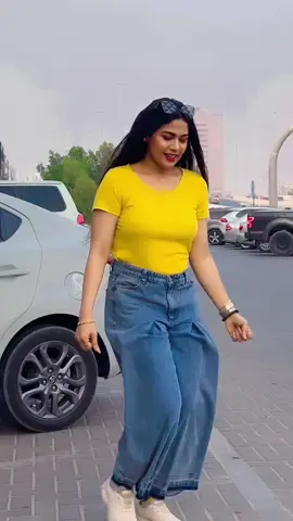 New Start 🦋💛💙  #kiki_maa #fypシ゚viral #uae #onemillionaudition #fyp #foryoupage #forever #uae🇦🇪 #foryou #trending #tamil #tamilmuser #uae 