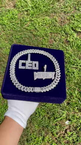 CEO or MONEY? 👨‍💼 ⁉️💰 Choose your favorite iced out pendant and shine all day long!  💎 Free Shipping 💎 100%Satisfaction Guarantee 💎 Luxury & Iced Out 💎 Free Rope Chain  www.iceypyramid.com 💎👈🏼 #ceo #money #pendant #chain #hiphop #jewelry #men #icedout #iceypyramid 