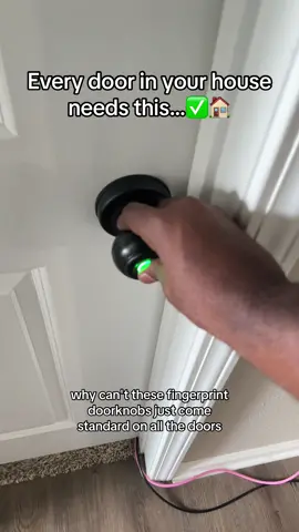 Runn to the tiktok shop and grab this deal✅✅✅ #doorlock #smartdoorknob #homeessentials #fingerprintlock #smartdoorlock 