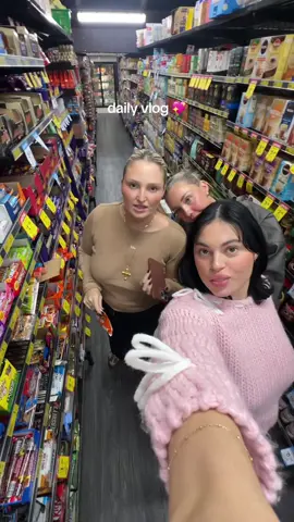this is so rogue honestly 😂😂 #dailyvlog #Vlog #workhumour #spendthedaywithus #dayvlog #workvlog #fyp 