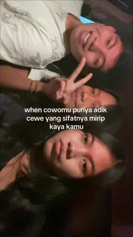 mana mukanya mirip