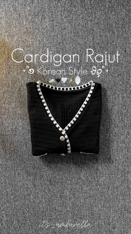 modelnya crop, cakep bgt untuk ootidian👀🖤✨ #cardiganrajut #cardigankoreanstyle #cardigancrop #cardiganoutfit 