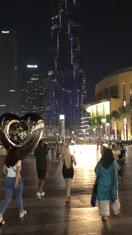 Dubai Downtown beautiful Night #burjkhalifa #pageforyou #dubai🇦🇪 #fypシ゚ #trending #tiktok #foryou #uae🇦🇪 #downtown 