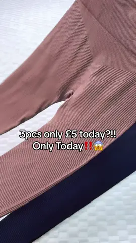 #leggings  #sportlover    #sportstiktok  #sportswear  #TikTokMadeMeBuylit  #SummerSale  #Spotlight 
