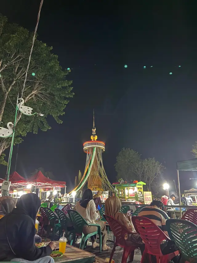 Ada banyak harapan dan keinginan💐 #jambi #tugukerissiginjaikotajambi 