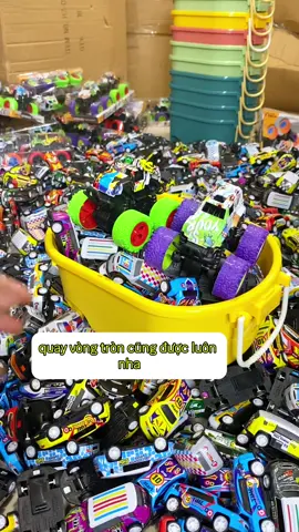 50 chiếc xe ô tô mini còn được tặng thêm 2 xe địa hình nữa quá là hời luôn nhé mấy anh chị ơi#anhkhoatoys #dochoi #đồchơichobé #xeoto #xediahinh #50xeotodochoi #xeđồchơi 