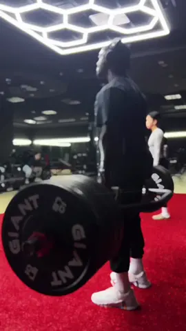 Lock in w/ me ✊🏾🔐 #Bonafidefit #Fitness #roadtorecovery #gymmotivation #dedication #growthmindset #GymTok #