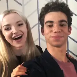#friendship #shipmylove Dove Cameron and Cameron Boyce, what a beautiful friendship they had... I didn't like the quality but since...😶😿 Haha I hope you like the edit✨ #descendants #ponmeenparati #pinchetiktokponmeenparati #noflopplease #doveandcameron #enparati #nomedejenenflop #pinchetiktokponmeenparati #friends #doveandcameronfriendship #shipmylove #shipsmylove #enparati #ponmeenparati #jamesarthur #cartsoutside 