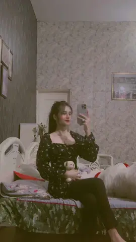 Sonii🙈🖤🫀IG:atika_hamid👈🏻🥹#giviral #foryou #fyp #fypシ #fypシ゚viral #fypage #trending #crew07 #unfreezed_my_id_tiktok #atikahamid #expression #viralvideo #fyppppppppppppppppppppppp 