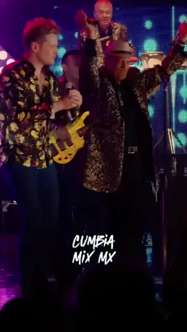 Llorar llorar y llorar 🔥💃 #cumbiamix #cumbiasparabailar #cumbia2024 #clasico #lossociosdelritmo #baile #Cumbia @Los Socios Del Ritmo 