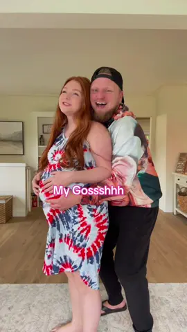 Wait for her reaction 😂🤰 @Regal Noise #hannahandregal #couple #Relationship #pregnant #pregnancy #comedy #funny 