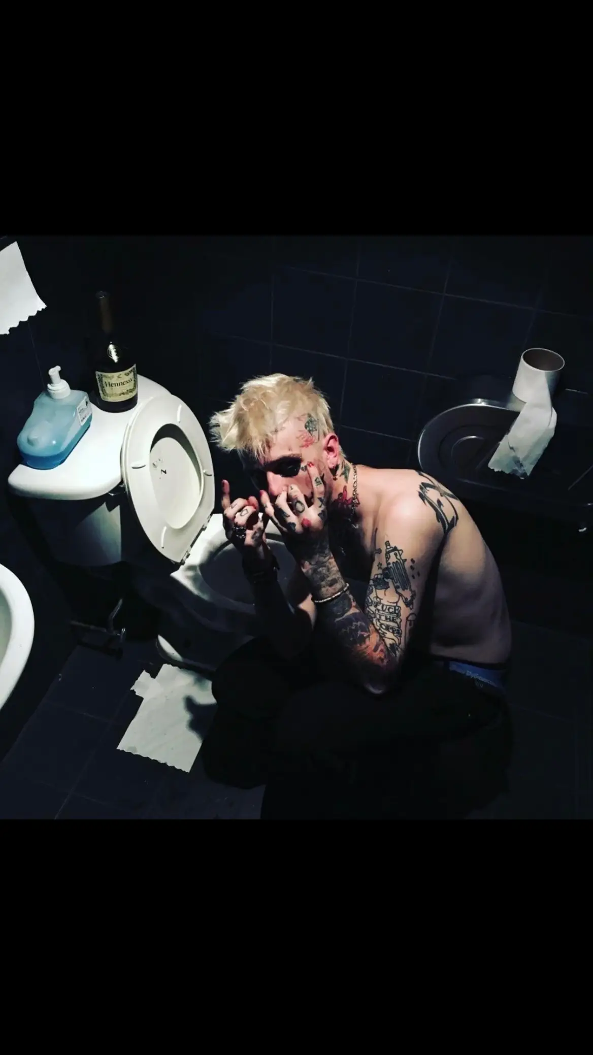 #lilpeep #gustavelijahåhr #lilbopeep #lilpeepforever #peep #trapgoose #rap #lilpeepdailyfanpage #gbc #crybaby 