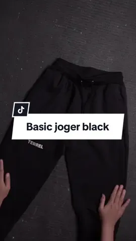 Basic jogger black membuat performa olahraga lo kece abiez! So tunggu apalagi cek keranjang kuning sekarang juga 🤗 #fypage #promoguncang77 #EURO2024 #trend  