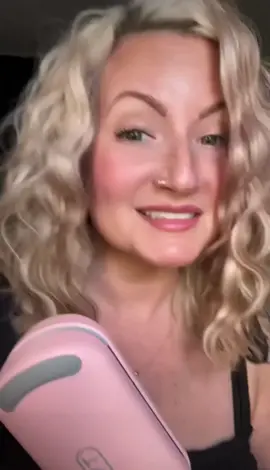 I get the hype!! I love my #beachwaves #beachyhair #wavyhair #curlingiron #hairtool #tiktokshopmademebuyit 