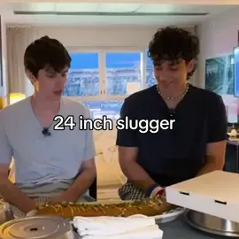 24 inch slugger challenge                   #slushynoobz #hamzahthefantastic #thatmartinkid #fyp #slusher #slugger #slushynoobzclips 