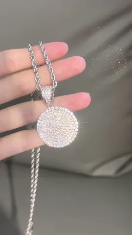 So beautiful #necklace #giftideas #fpyシ #fpy #fashion #metfine #tiktok #jewelry 