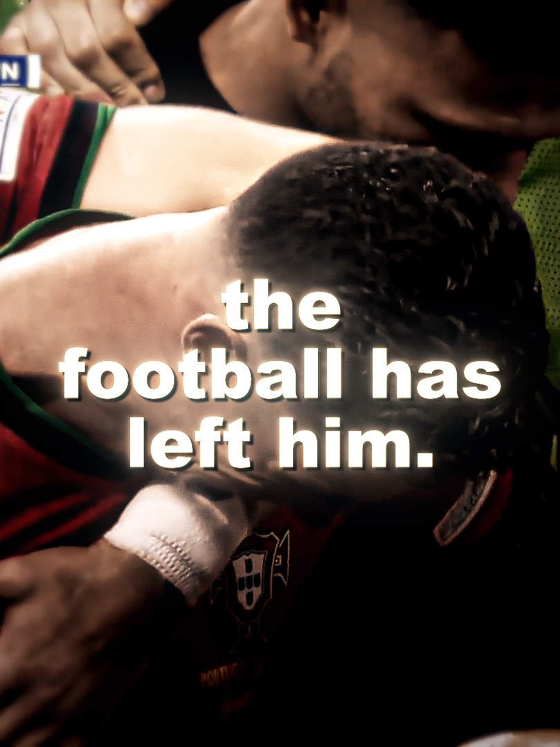 the football has left him #ronaldo #cristianoronaldo #cr7 #cristiano #goat #endofanera #retiring #EURO2024 #portugal🇵🇹 #france🇫🇷 #france #scars #novulent #edits #footballedit #footballtiktok #football #soccertiktok #Soccer #europe #real @zappifyproductions @dannyaep @jiayex @quinceftbl @lucki.jr