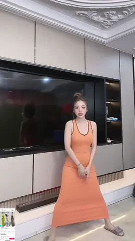 Xuất sắc #ngocluciestore #thoitrangnu #vaybody #damdibien #damditiec #dambody 