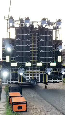 Blizzard Audio tampil Mewah siap Mewarnai Kasin🌚🔥#ceksound #ceksoundhoreg #karnaval2024 #karnavalsoundsystem #soundsystemjawatimur #karnaval #blizardaudio #blizzard #fyp #fypシ #fypシ゚viral 
