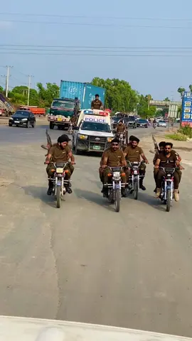 Punjab Police #punjabpolice #punjab #Police #پنجاب #پولیس #policeofficer #police #policia #saraialamgir #jhelum #SHO #policelight #siren #punjabpolice #Police #پولیس 