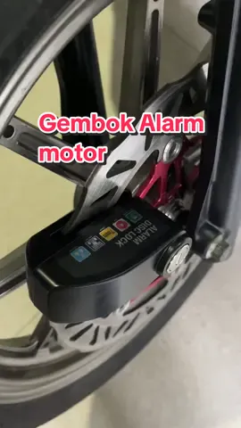 Motor makin aman di parkiran kalo pake Gembok alarm ini cuy 👍  #alarmdisclock #gembok #gembokcakram #gembokmotor 