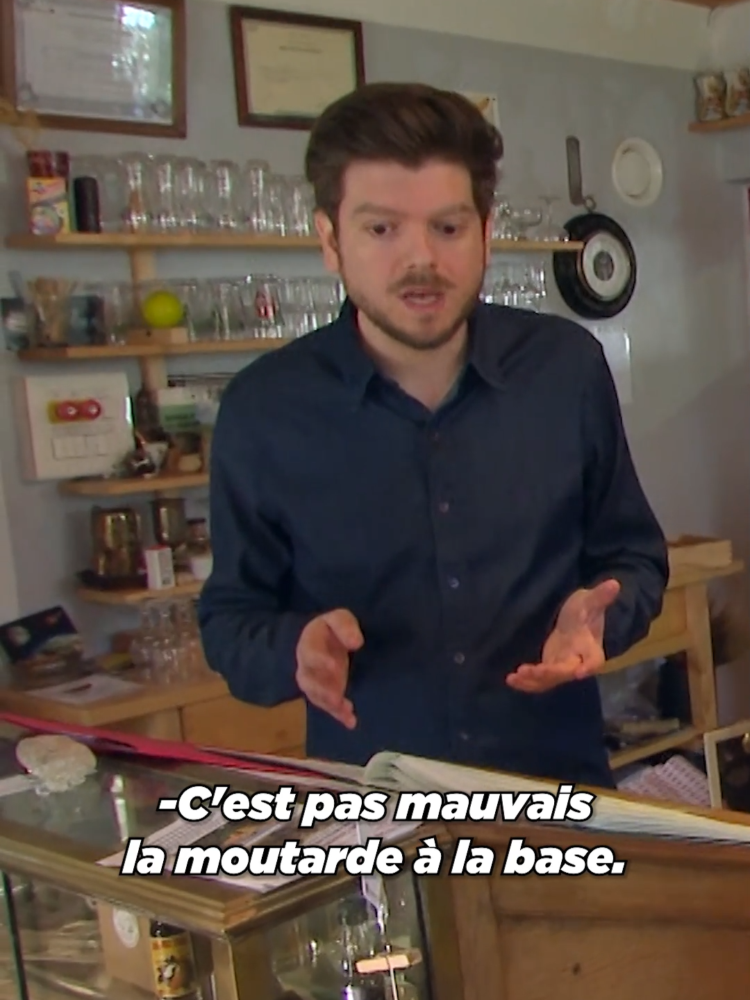 Mais c'était pour que ce soit meilleur 🫣 #lepirestagiaire #pirestagiaire #restaurateur #restaurant #prank #gregguillotin