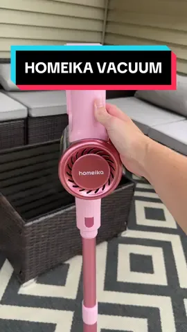 Of course i had to choose the pink one 💖💅🏼 #vacuum #clean #cleaning #CleanTok #homeika #house #Home #rug #cleantok #dealsforyoudays #Summer #fypシ゚viral 