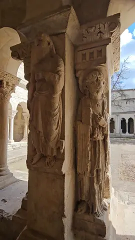Gothic sculptures of Arles Cathedral. #arles #france #gothic #architecture #church #cathedral #art #middleages #medievaltiktok #medieval 