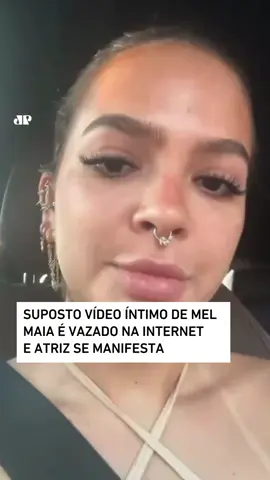 Na tarde desta quinta-feira (04), Mel Maia se manifestou nas redes sociais após suposto vídeo íntimo ter vazado na web. Segundo a atriz, pegaram fotos dela e usaram em um programa de inteligência artificial para produzir o vídeo. 