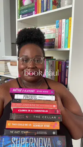 at this point , the book buying ban I was on is out the window OH WELL 🤷🏿‍♀️ BIRTHDAY MONTH 🎂 gift me a book ? 🔗 in bio  #BookTok #bookhaul #buyingbooks #bookishthoughts #bookbuyingban #bookrecs #blackbooktok #immyahlee Book Haul 