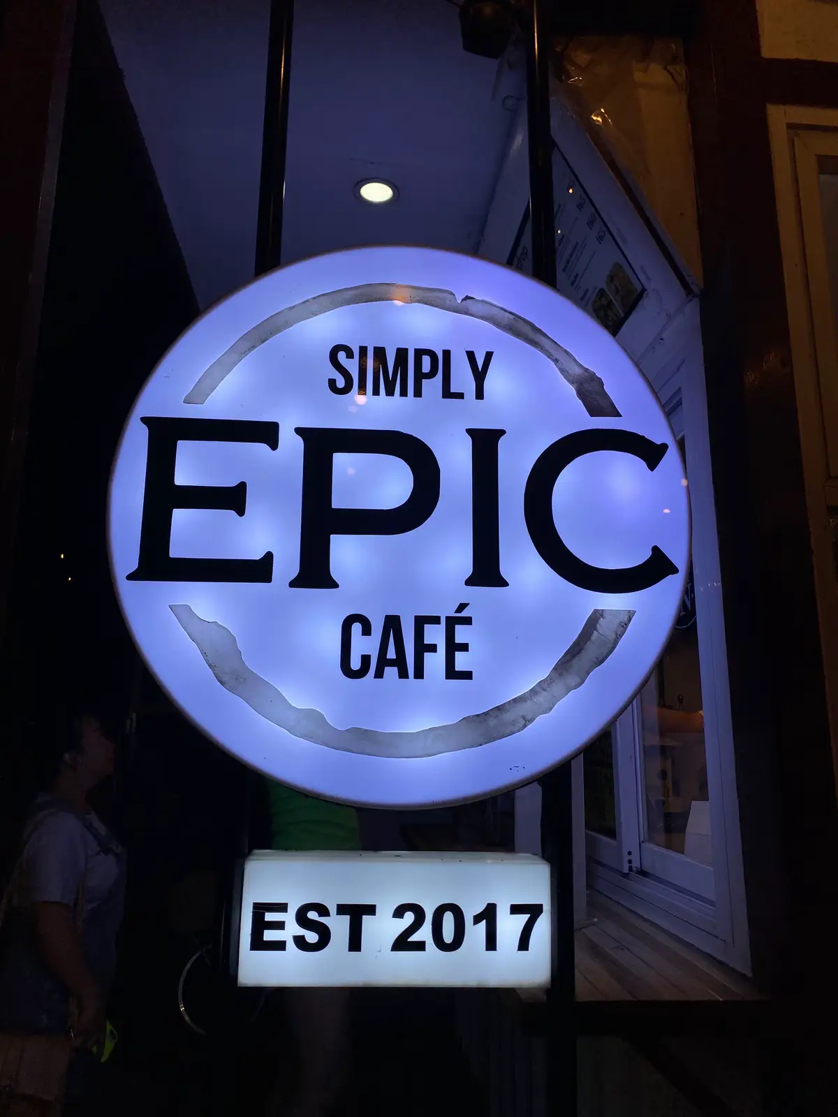 📍Simply Epic Cafe 